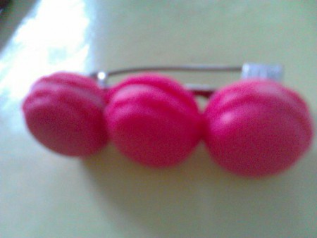 Broche macarons fushia